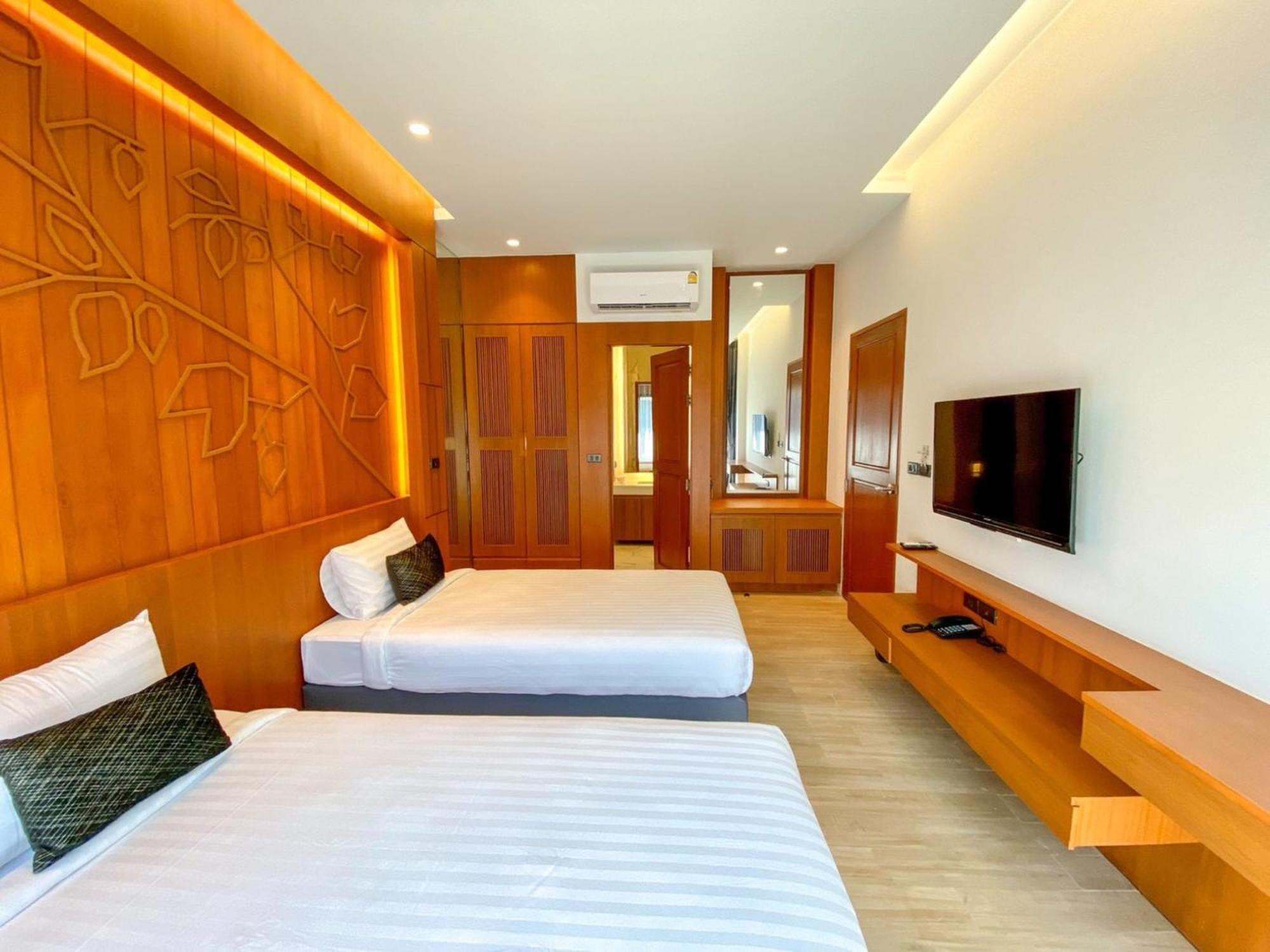 Tajh Pool Villas Chalong Esterno foto