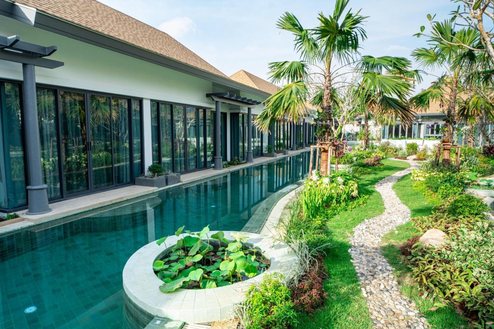 Tajh Pool Villas Chalong Esterno foto