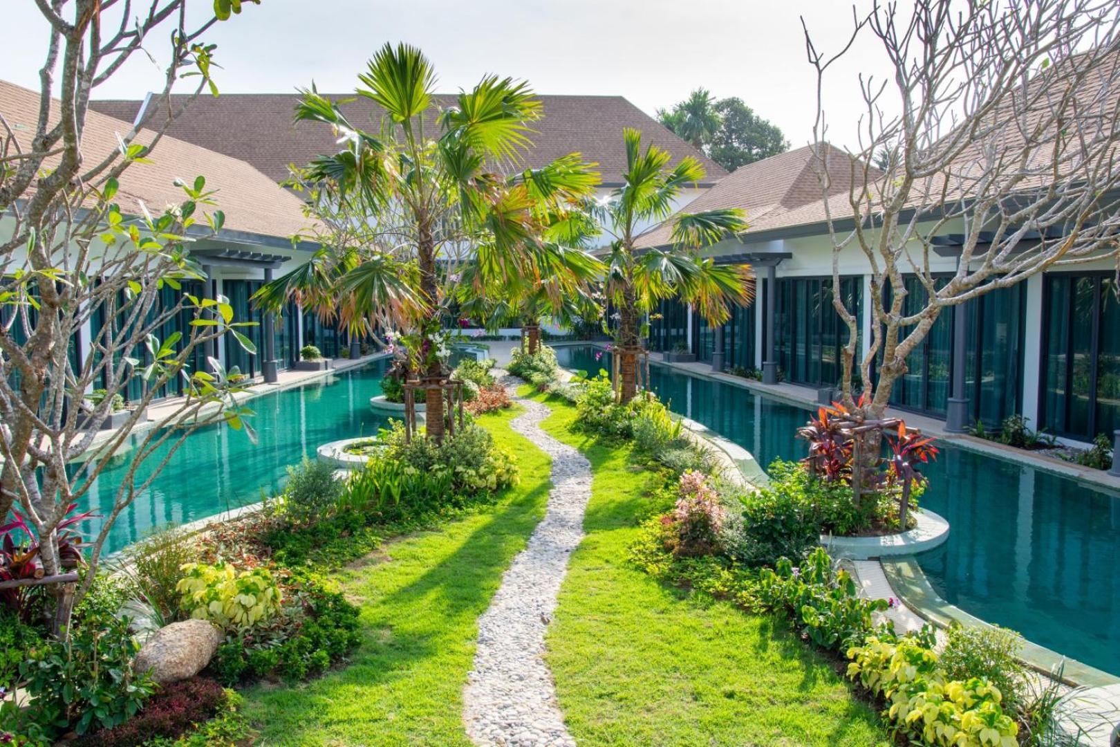 Tajh Pool Villas Chalong Esterno foto