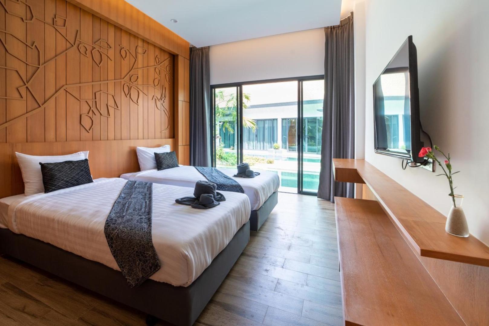 Tajh Pool Villas Chalong Esterno foto
