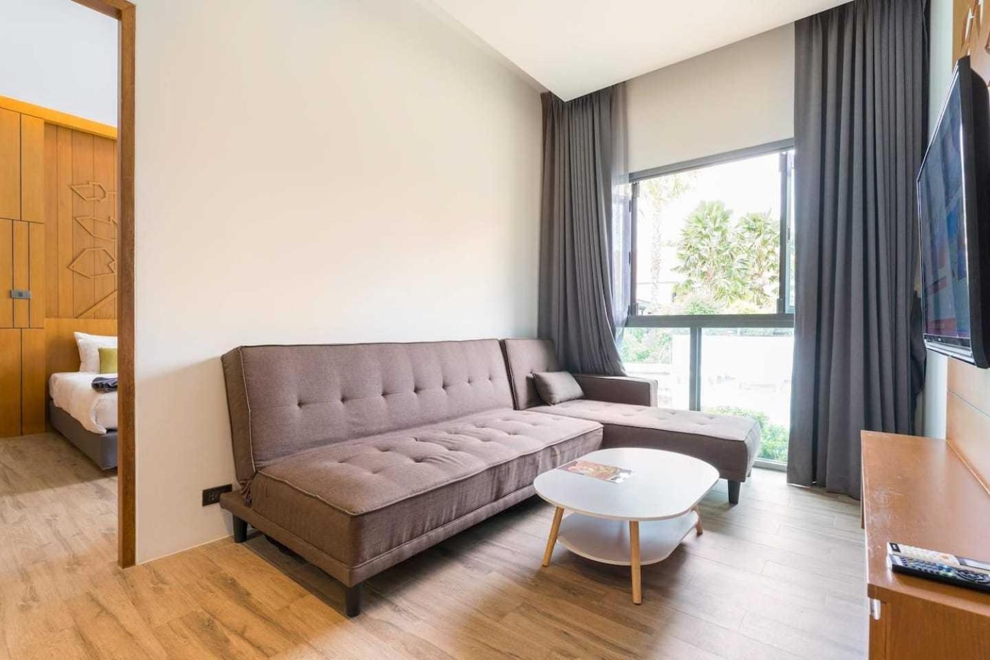 Tajh Pool Villas Chalong Esterno foto